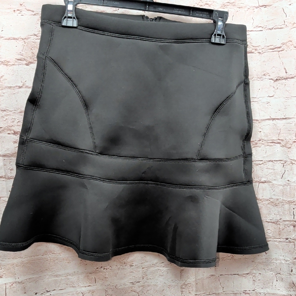 Harve Benard Skirt Black Medium